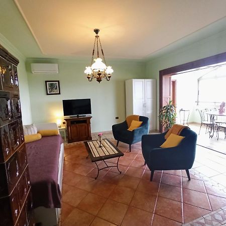 Villa Margerita With Private Pool, Yard And Parking Каштелир Экстерьер фото