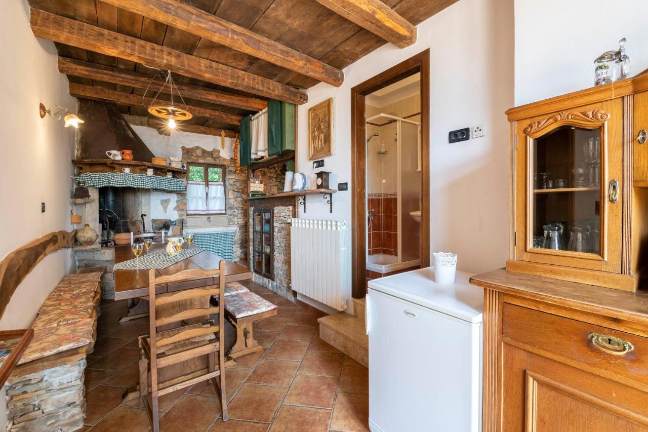 Villa Margerita With Private Pool, Yard And Parking Каштелир Экстерьер фото