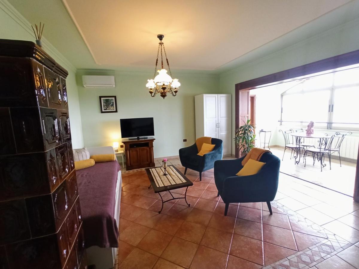 Villa Margerita With Private Pool, Yard And Parking Каштелир Экстерьер фото